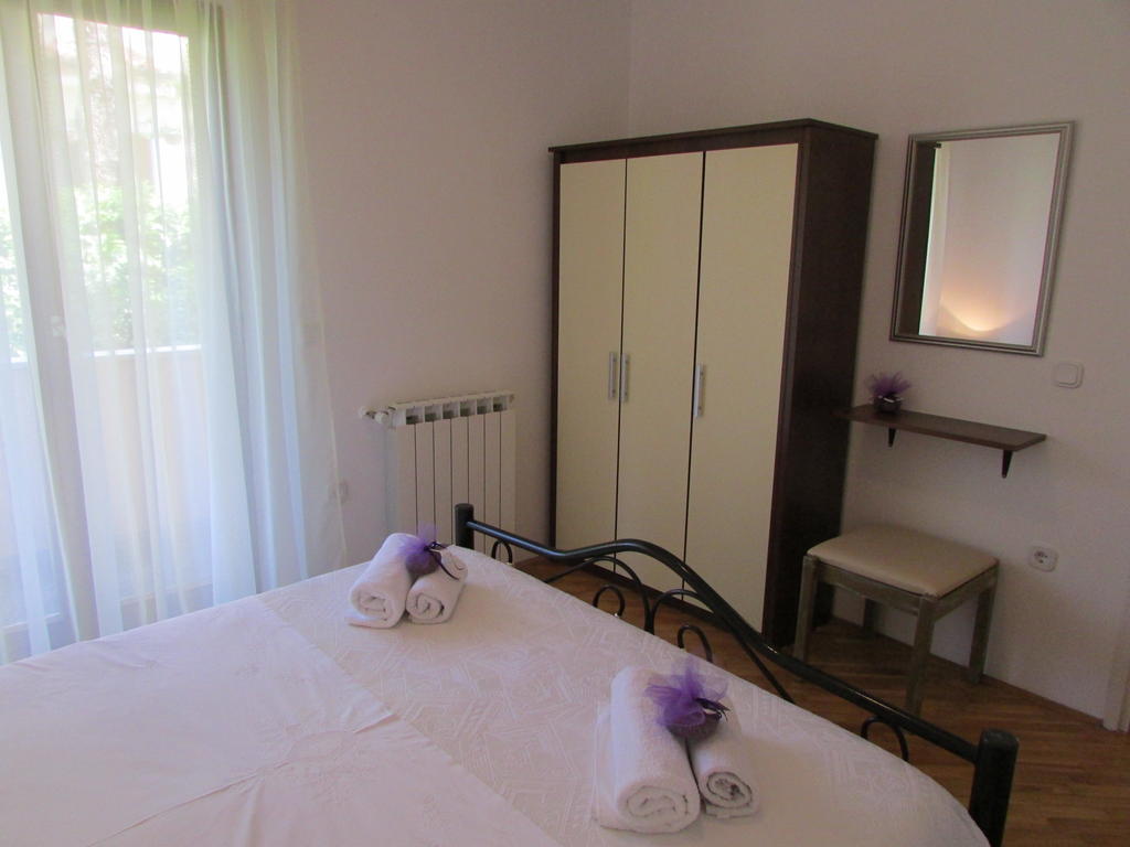 Apartments Krizine Umag Zimmer foto